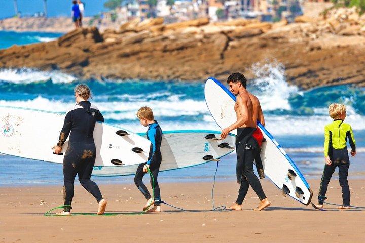 2-Hour Beginner Surf Lesson in Taghazout with Local Instructor