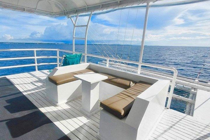 Premium Cebu Sunset Cruise